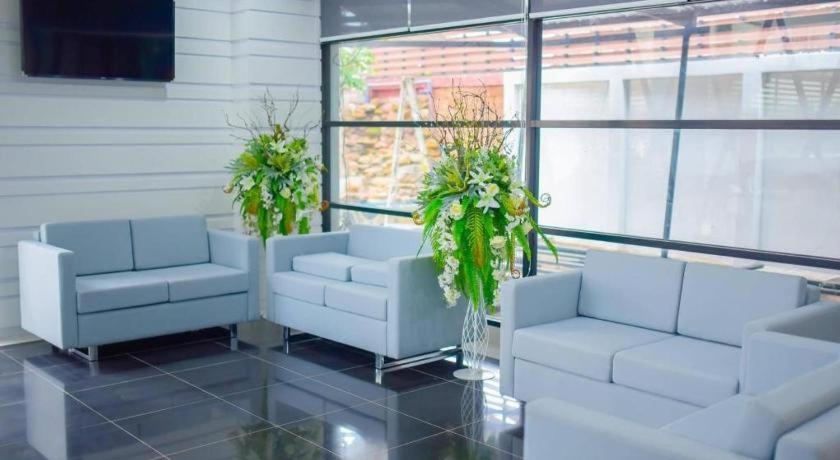 Thanburi Hotel Udon Thani Ngoại thất bức ảnh